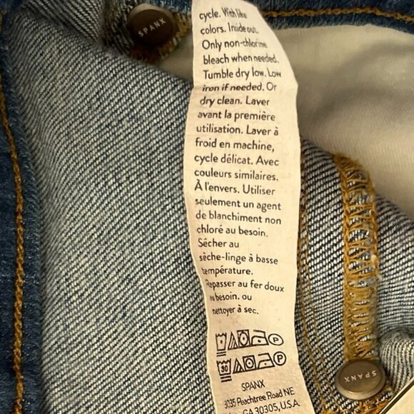 Spanx Woman's Blue Every Wear Flare Stretch Jeans Sz XLTall - Picture 9 of 9